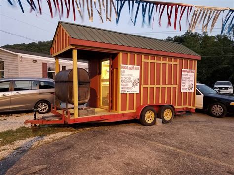 View the online menu of Brenda's BBQ Smoke Shack and other <strong>restaurants</strong> in <strong>Beattyville</strong>, <strong>Kentucky</strong>. . Beattyville ky restaurants
